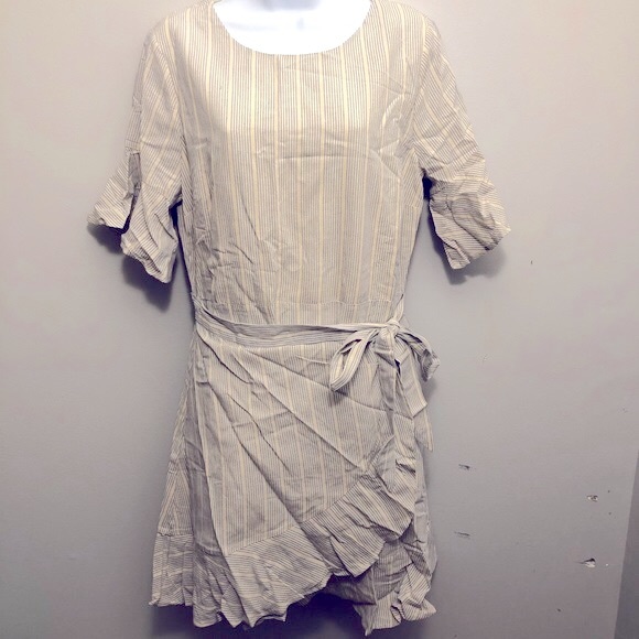 Lumiere Flounce Wrap Front Dress - Picture 6 of 8